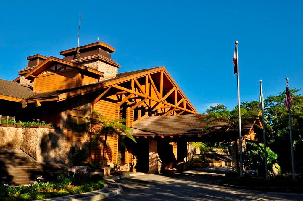 The Veranda, John Hay Golf Clubhouse, Baguio City photo